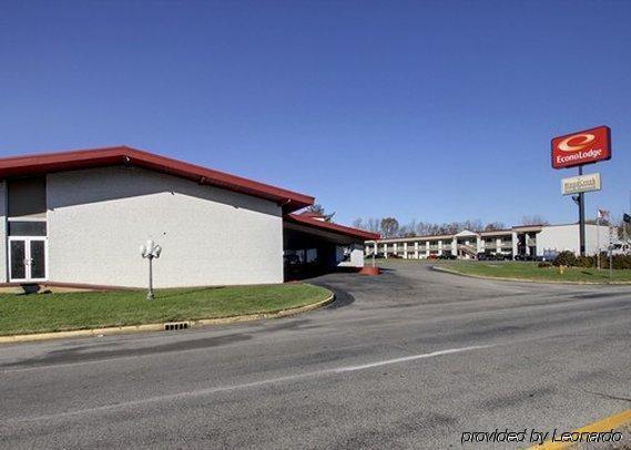 Econo 2* Evansville